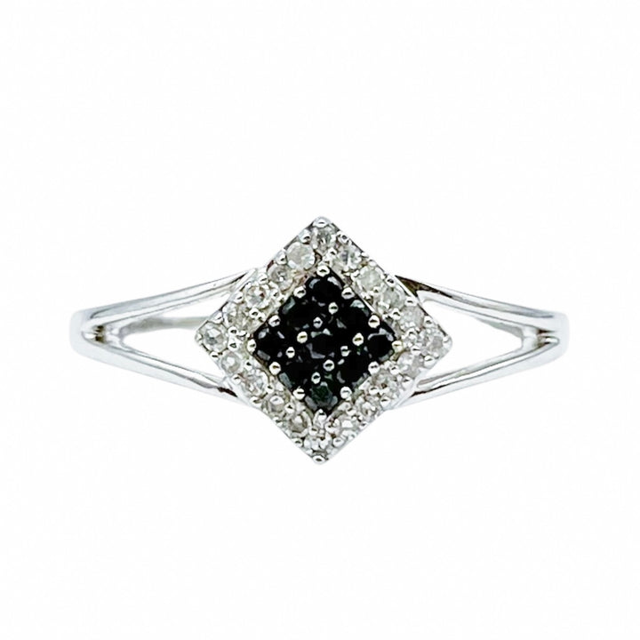 Estate White & Black Diamond Ring