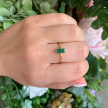 Load image into Gallery viewer, Emerald Petite Ring