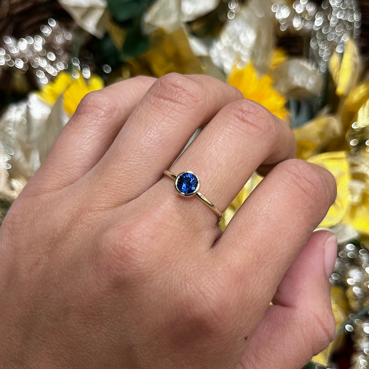 Round Gemstone Ring