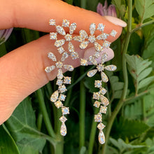 Load image into Gallery viewer, Flower Diamond Earrings