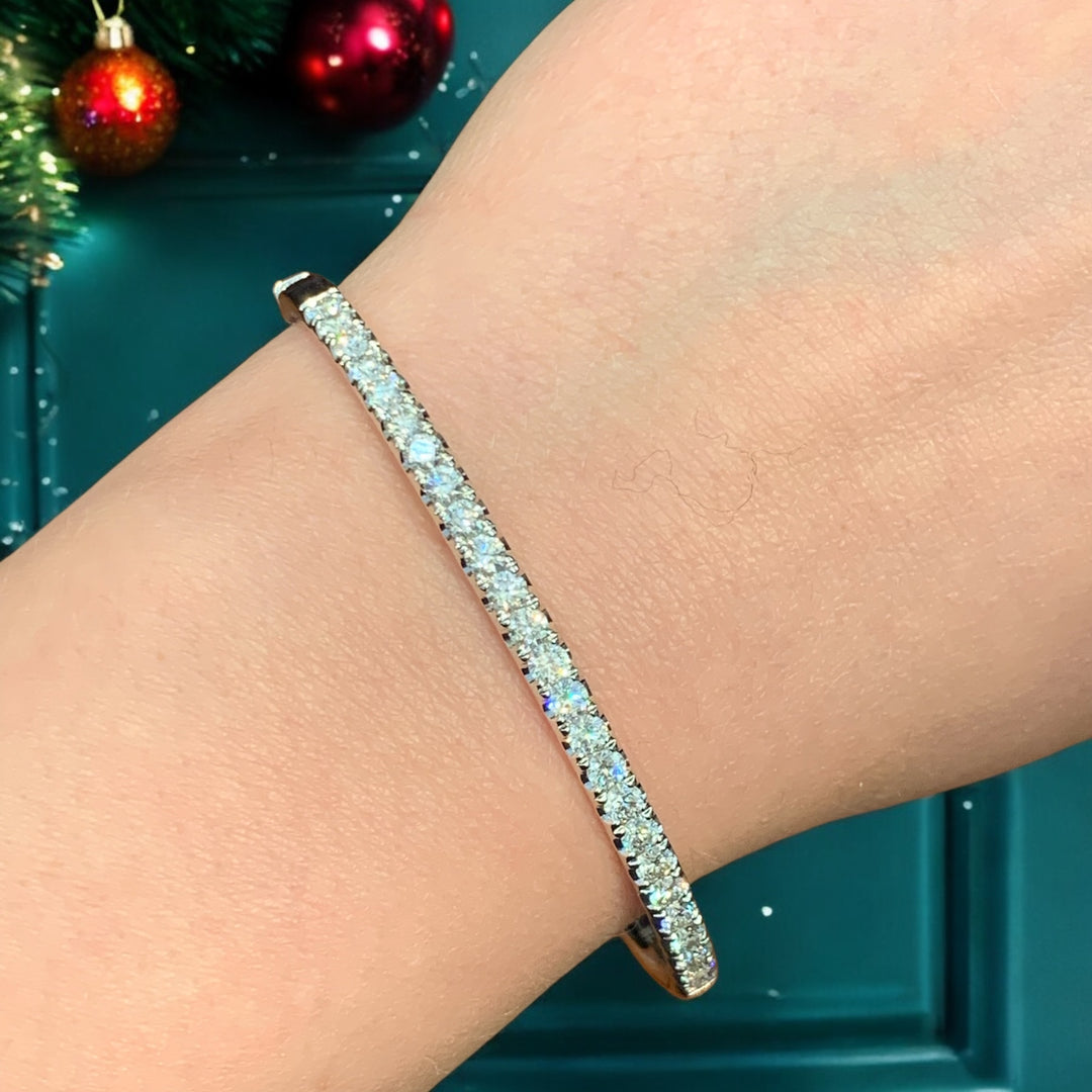 2.00cttw Diamond Bangle