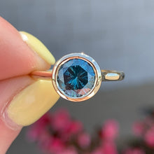 Load image into Gallery viewer, Blue Diamond Ring