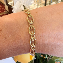 Load image into Gallery viewer, Estate 18kt Yellow Gold Bracelet