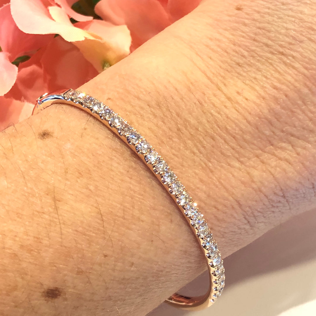 2.00cttw Diamond Bangle