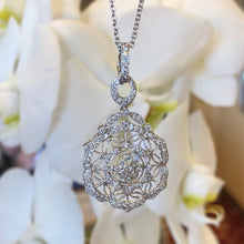 Load image into Gallery viewer, Estate Diamond Necklace