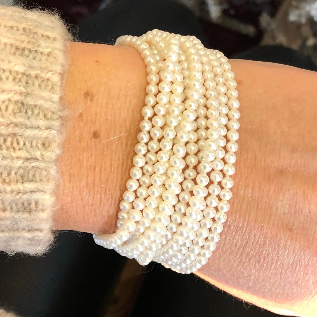 Estate Pearl Bracelet