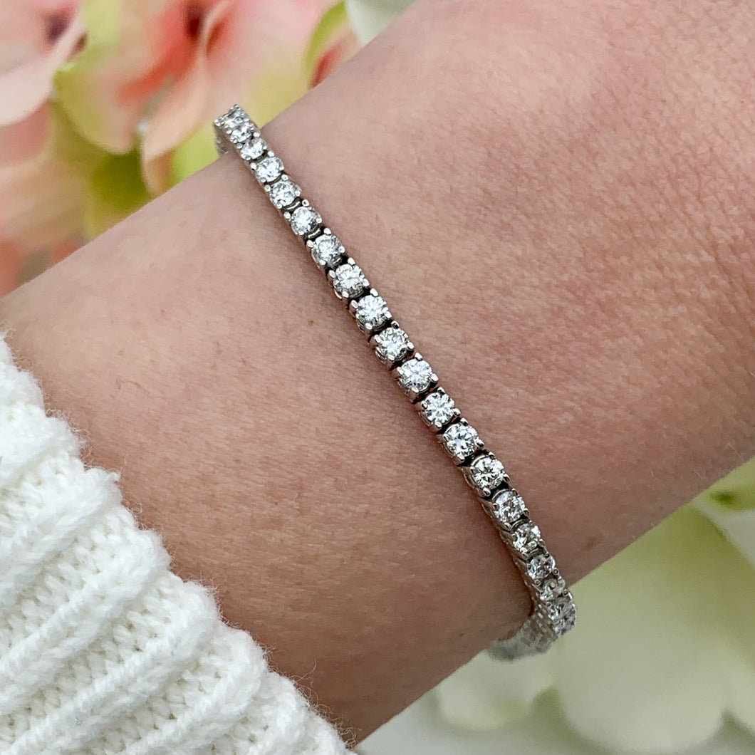 3.95ct Lab Bracelet